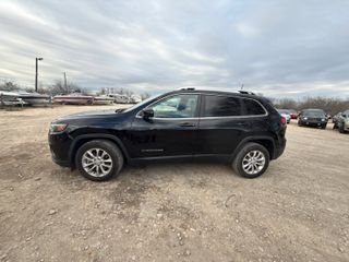 2019 Jeep Cherokee Latitude FWD - Exterior Side Driver Image
